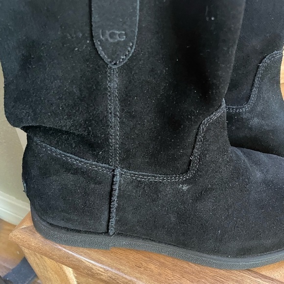 UGG Josefene Short Water Resistant Suede Boots Size US 7.5 In Black - Picture 3 of 8